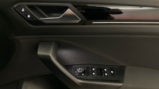 Volkswagen T-Roc 1.0 TSI 110 Black Edition 5dr Petrol Hatchback